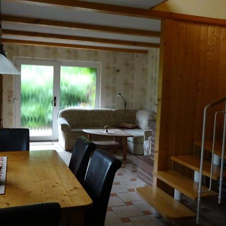 Ferienhaus Im Urigen Garten Bzw Eulenhaus Цингст Екстер'єр фото