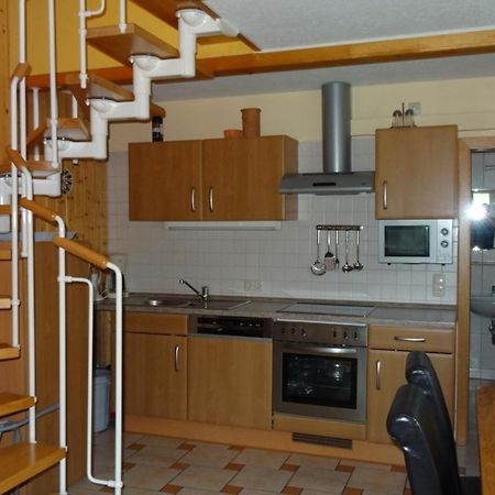 Ferienhaus Im Urigen Garten Bzw Eulenhaus Цингст Екстер'єр фото