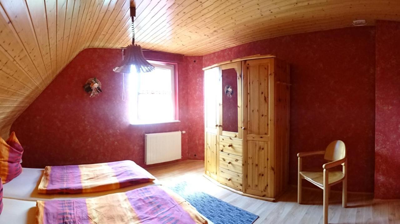 Ferienhaus Im Urigen Garten Bzw Eulenhaus Цингст Екстер'єр фото